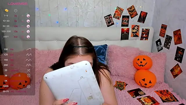 VettaCherry online show from October 31, 7:15 pm