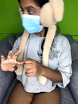 Snapshot of SukiyamaAsia chatting on October 8, 2:36 pm SukiyamaAsia online show from October 8, 2:36 pm