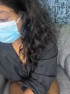 Snapshot of SukiyamaAsia chatting on November 5, 7:03 pm SukiyamaAsia online show from November 5, 7:03 pm