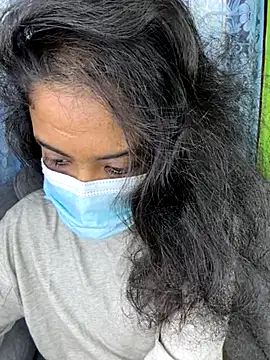 Snapshot of SukiyamaAsia chatting on November 16, 7:14 am SukiyamaAsia online show from November 16, 7:14 am