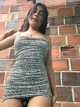 Snapshot of Sweed-virgin-pussy chatting on October 13, 5:35 pm Sweed-virgin-pussy online show from October 13, 5:35 pm