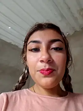 Snapshot of Sweed-virgin-pussy chatting on November 30, 3:38 pm Sweed-virgin-pussy online show from November 30, 3:38 pm