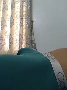 Snapshot of khonglongvong86 chatting on October 30, 8:05 am khonglongvong86 online show from October 30, 8:05 am