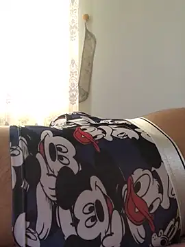 Snapshot of khonglongvong86 chatting on December 17, 6:08 am khonglongvong86 online show from December 17, 6:08 am