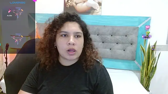 roxx iie online show from October 8, 2:42 am