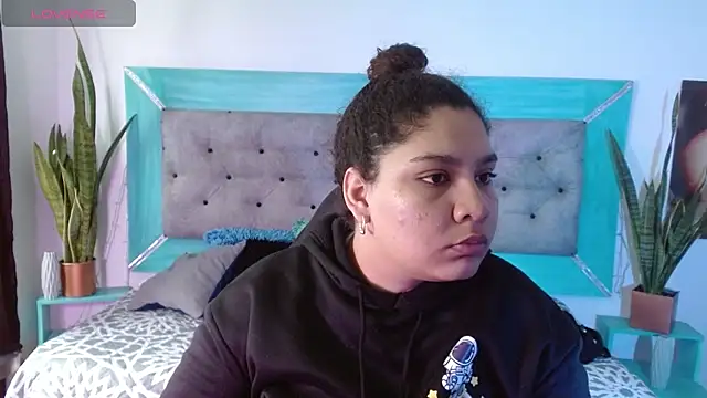 roxx iie online show from January 8, 12:18 pm