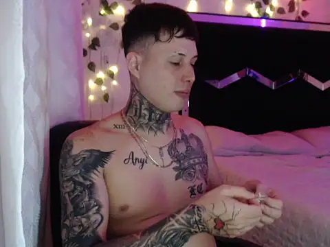 monster Dickdr online show from November 14, 11:57 pm