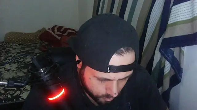 xDogZxX online show from October 7, 2:53 am