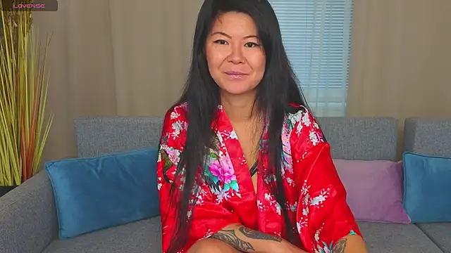 BeckySunday online show from October 5, 6:01 am