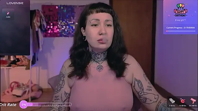 Snapshot of Senorita__Dakota chatting on July 4, 10:05 pm Senorita Dakota online show from July 4, 10:05 pm