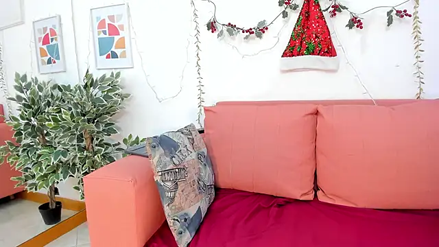 chloejhonson online show from November 26, 12:17 pm