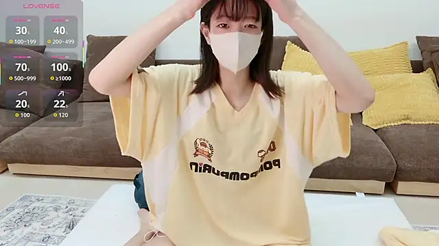 Yura chan 00 online show from October 5, 12:31 am