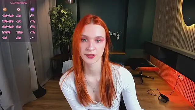 PollyMayer online show from June 5, 8:58 pm