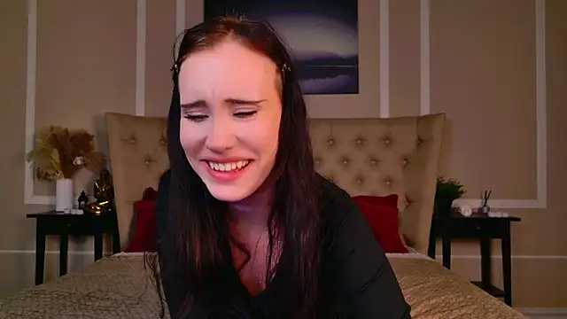 Melissa Gonzales online show from November 18, 4:11 pm