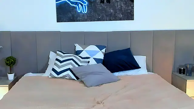 SugarWhisper online show from November 30, 4:16 am