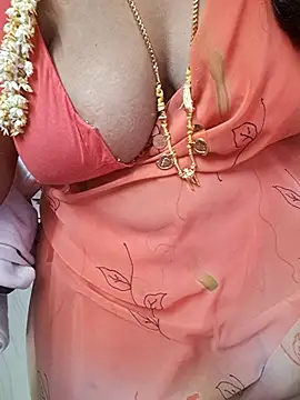 Snapshot of Tamil_Ammani chatting on May 7, 8:58 pm Tamil Ammani online show from May 7, 8:58 pm