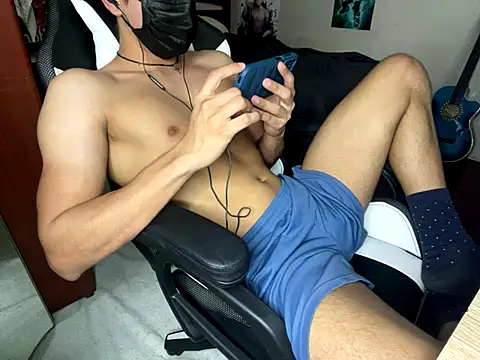 oppaboy online show from November 1, 6:10 pm