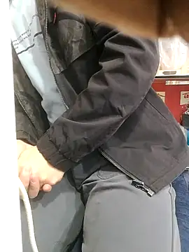 chougegg0214 online show from October 28, 1:20 am