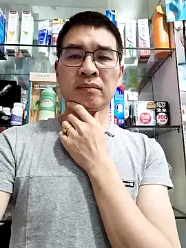 chougegg0214 online show from May 1, 11:48 am