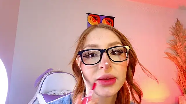 Bennuluspeach  online show from March 26, 12:00 pm