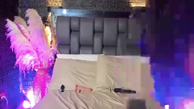 Celeeste Rose online show from October 23, 10:03 am