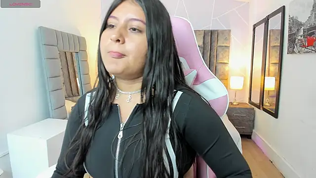 AnnaSwift  online show from December 2, 4:18 am