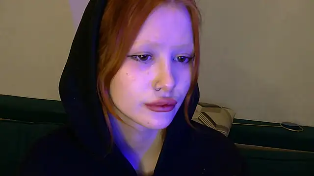 Nyra Thira online show from February 16, 7:10 pm