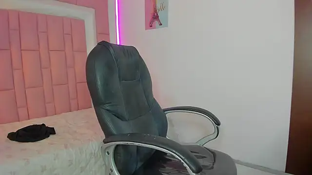 Klaret Toy online show from December 3, 7:56 pm