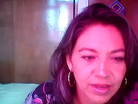 XxAntonellaxxx online show from December 18, 4:35 pm