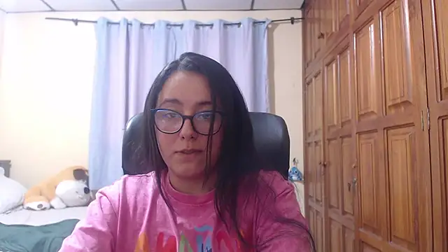 Venus cat  online show from February 5, 3:44 am