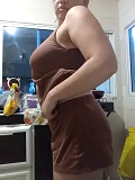 Snapshot of andrea_smitth chatting on November 27, 1:13 pm andrea smitth online show from November 27, 1:13 pm