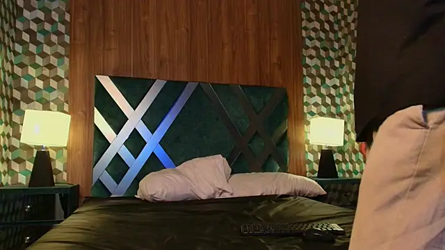 Dickie Dicking online show from November 15, 9:21 pm