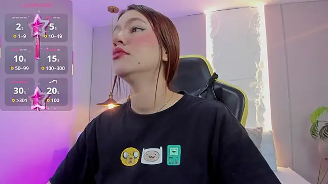 ariel blossomm online show from November 12, 12:27 pm