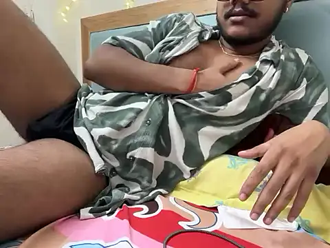 YourBlackBull online show from October 31, 7:37 pm