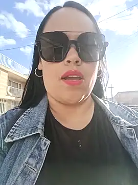 Italia 12 online show from November 17, 9:09 pm