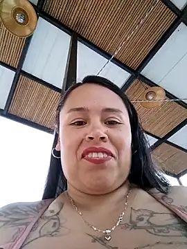 Italia 12 online show from November 29, 10:46 pm