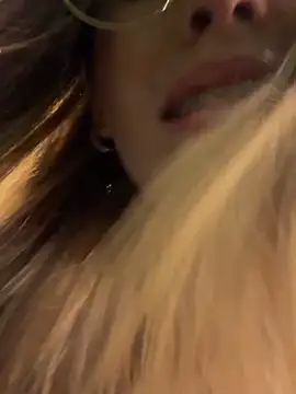 fanyabbey online show from March 4, 4:07 am