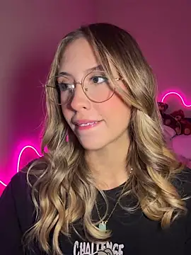 fanyabbey online show from April 18, 1:53 am