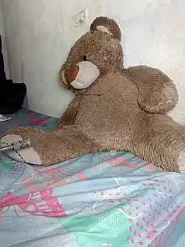 caata cata online show from November 26, 7:37 pm