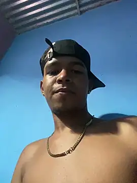 Snapshot of boy_perfect6 chatting on February 2, 7:29 am boy perfect6 online show from February 2, 7:29 am