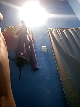 Snapshot of boy_perfect6 chatting on February 7, 1:20 am boy perfect6 online show from February 7, 1:20 am