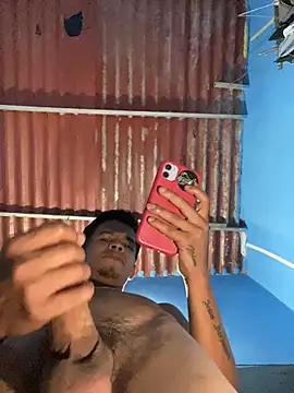 Snapshot of boy_perfect6 chatting on February 21, 3:40 am boy perfect6 online show from February 21, 3:40 am