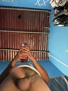 Snapshot of boy_perfect6 chatting on February 21, 4:52 pm boy perfect6 online show from February 21, 4:52 pm