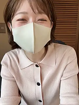 momo yuipu online show from October 6, 12:52 am