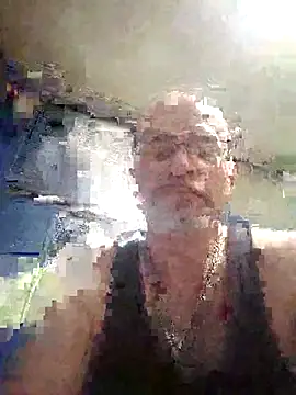 Snapshot of Curious9884 chatting on July 13, 8:06 am Curious9884 online show from July 13, 8:06 am