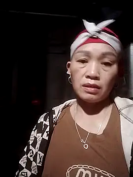 meo-meo00 online show from November 26, 7:15 pm