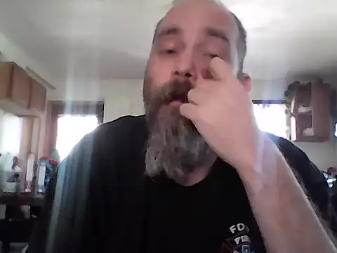 crazyheratic8 online show from February 18, 6:26 pm