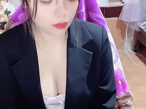 Snapshot of Subita_nice chatting on February 3, 2:53 am Subita nice online show from February 3, 2:53 am