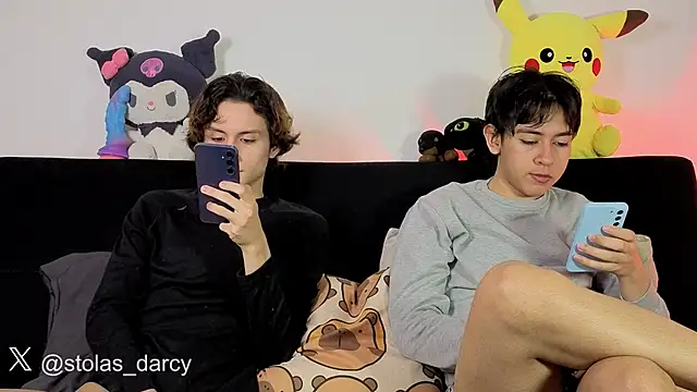 Darcy and Stolas online show from April 10, 9:47 am