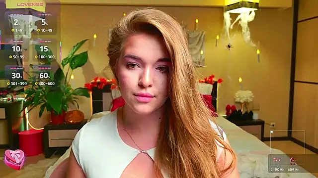 EmilyWhispers online show from October 18, 7:36 pm